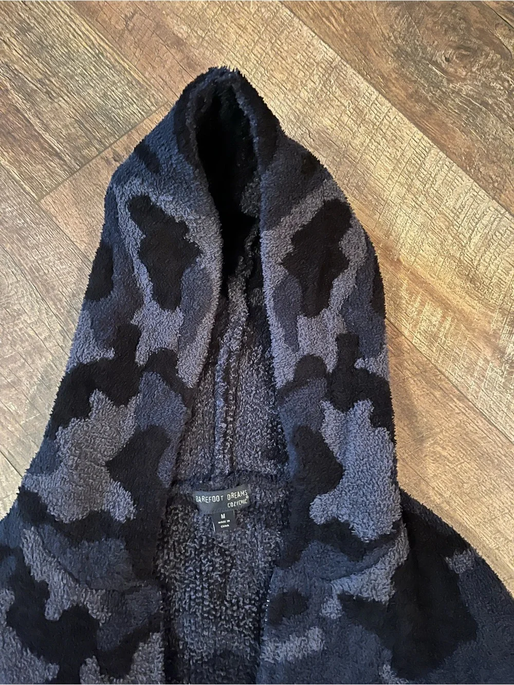 Men’s Barefoot Dreams Cozy Chic fleece Camouflage Zip-Up Jacket - Black & Gray